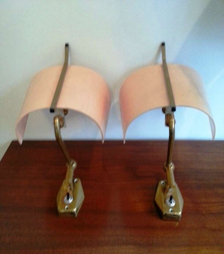 Italian Pair of Stilnovo Articulating Brass & Pink Perspex Wall Lights For Sale
