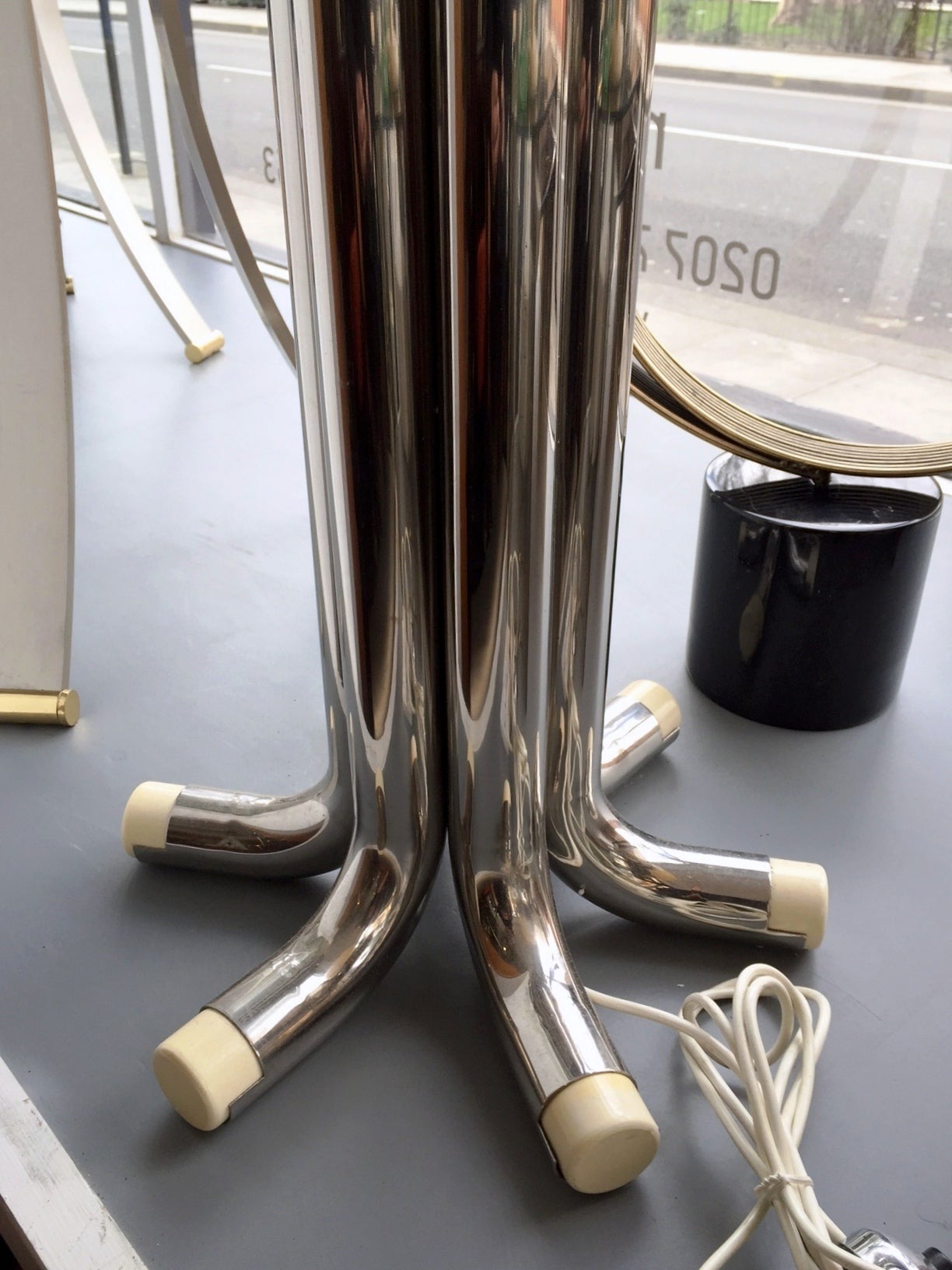 Rare "T448" Floor Lamp by Luci-Milano