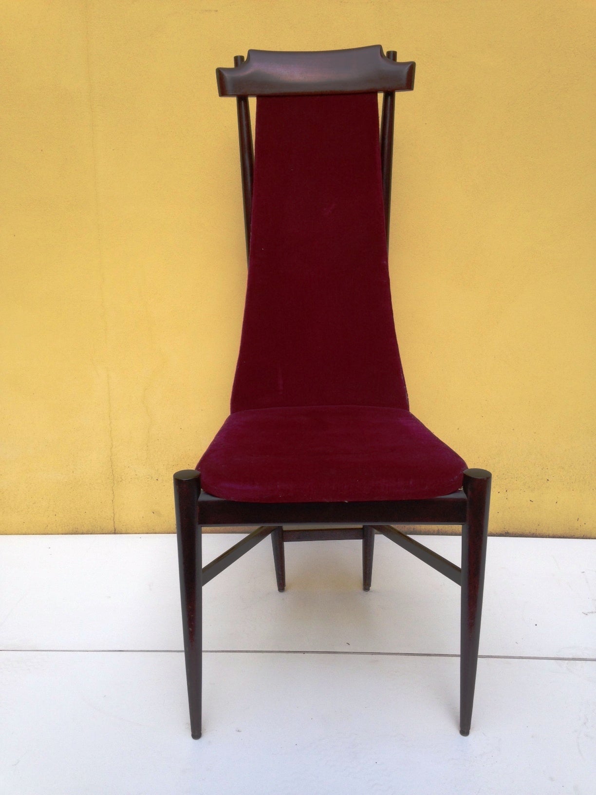 6 Italian chairs with a very high back