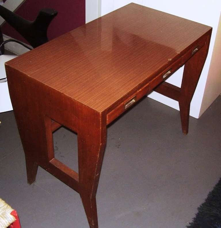 1940's Giò Ponti Typewriting Desk and Chair In Good Condition In London, GB