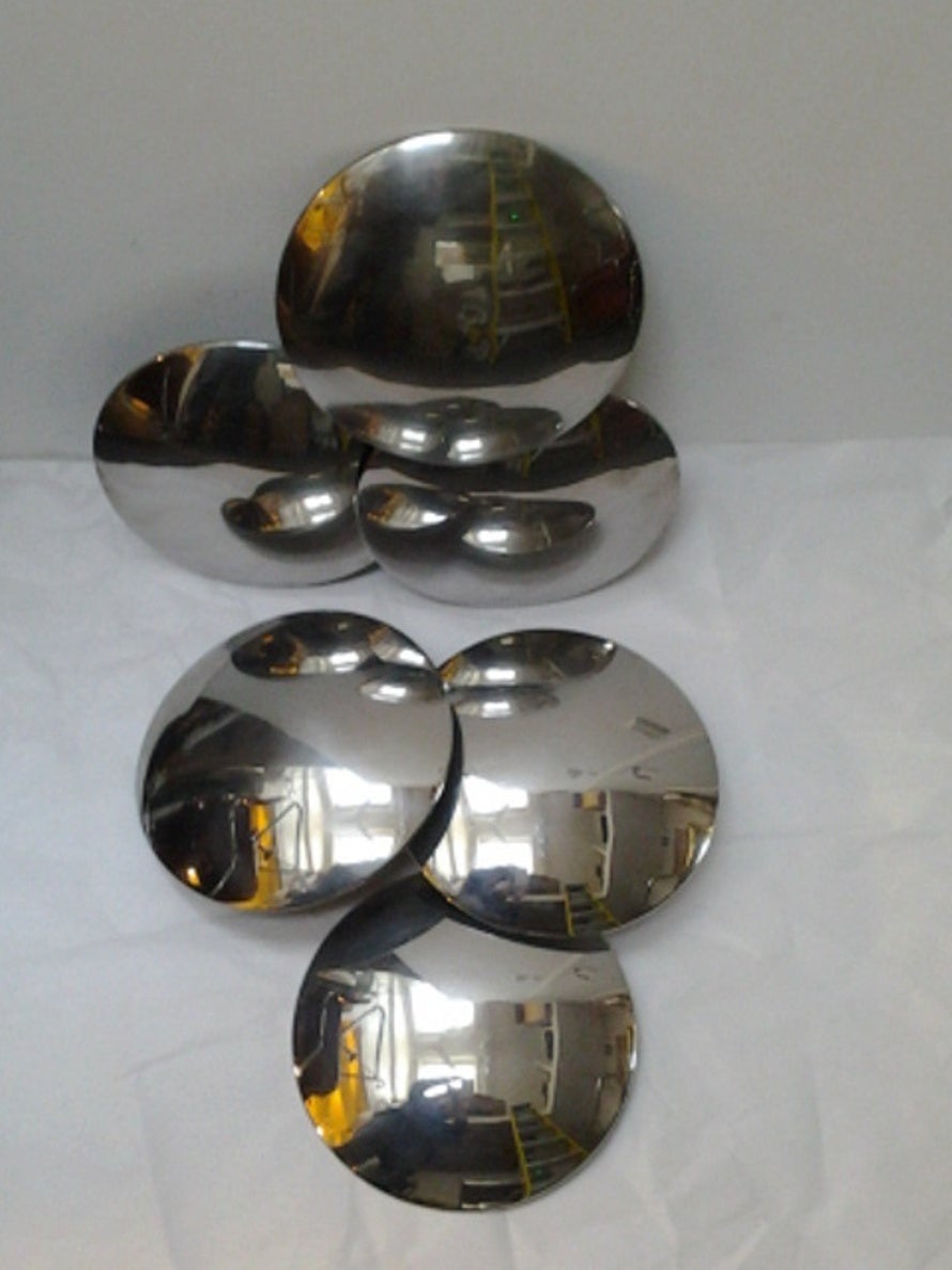 Pair of three convex disks in chrome metal.
These pair of lights are original from the period and have the original label.