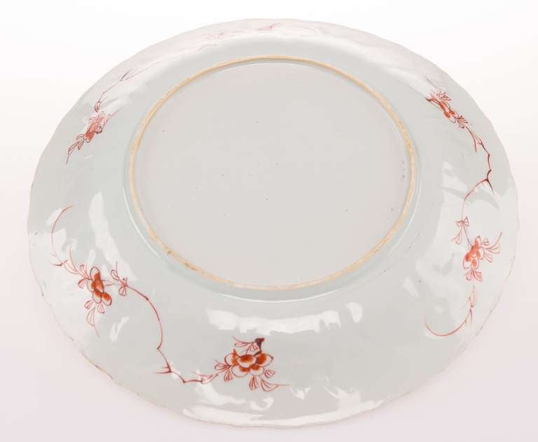 Antique Kangxi Iron Red Underglaze Charger In Excellent Condition For Sale In Rotterdam, Zuid-Holland