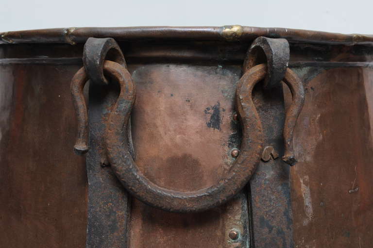 19th C. American Copper and Bronze Cauldron or Urn with Iron Handles In Excellent Condition In Nantucket, MA