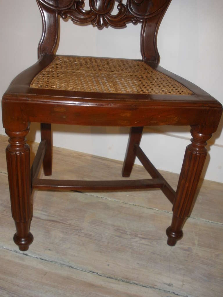Set of Four Rare 19th Century Portuguese Goa Rosewood Dining Chairs For Sale 4