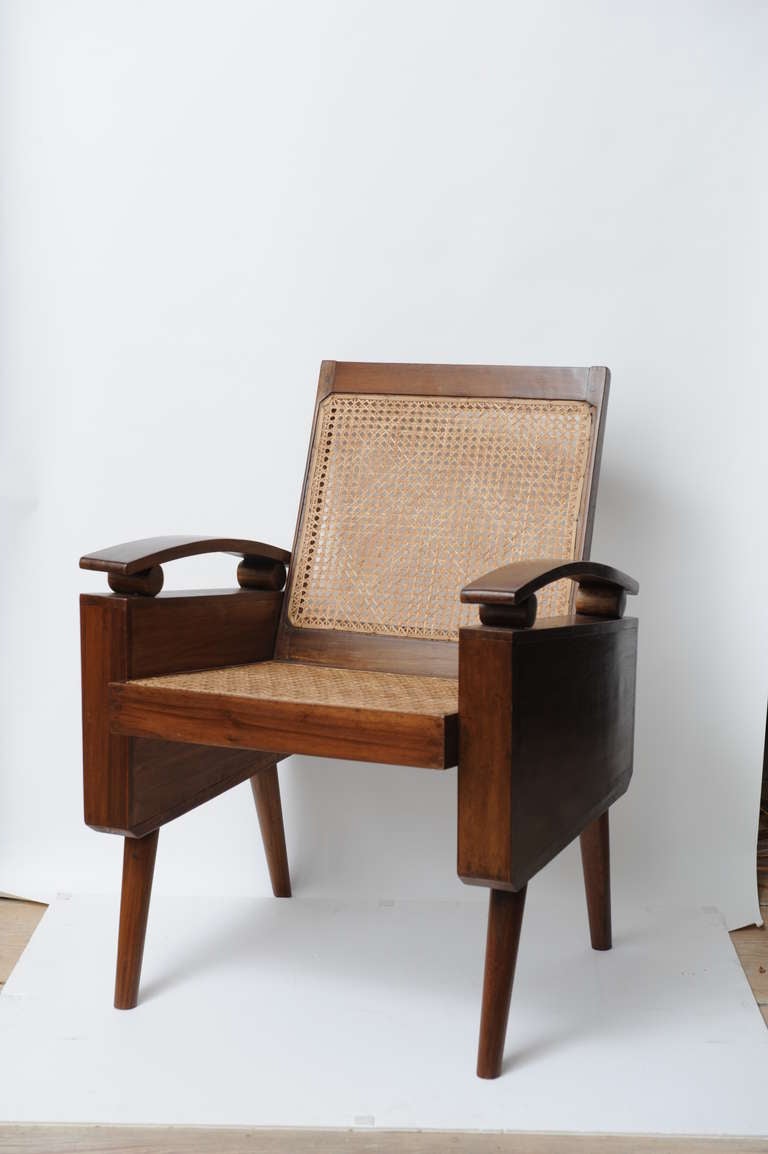 20th Century Mid-Century Suite of Three Teak Chairs and Loveseat in Style of George Nakashima