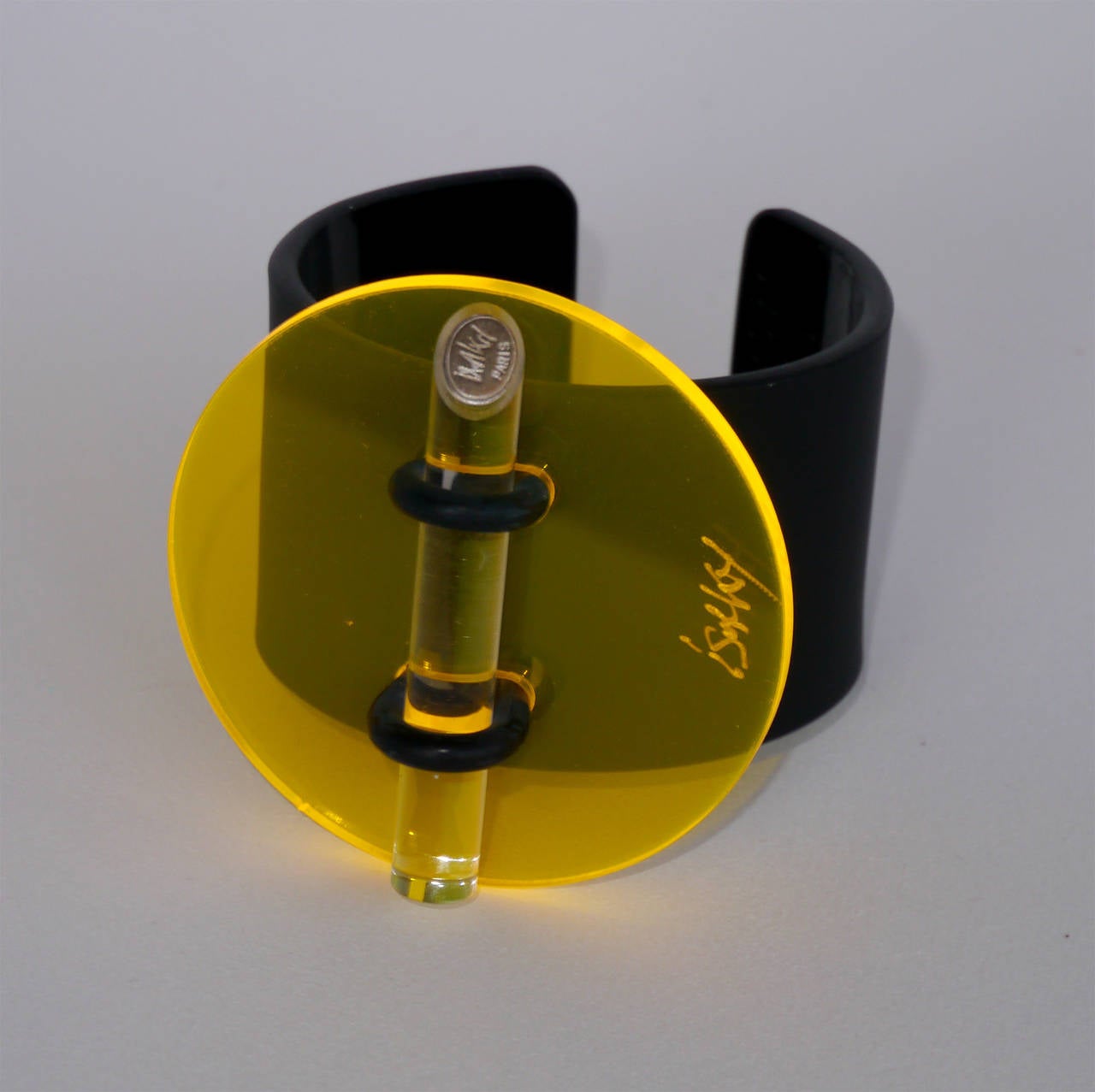 French Geometric Cuff by Isaky, Paris, 1980 For Sale
