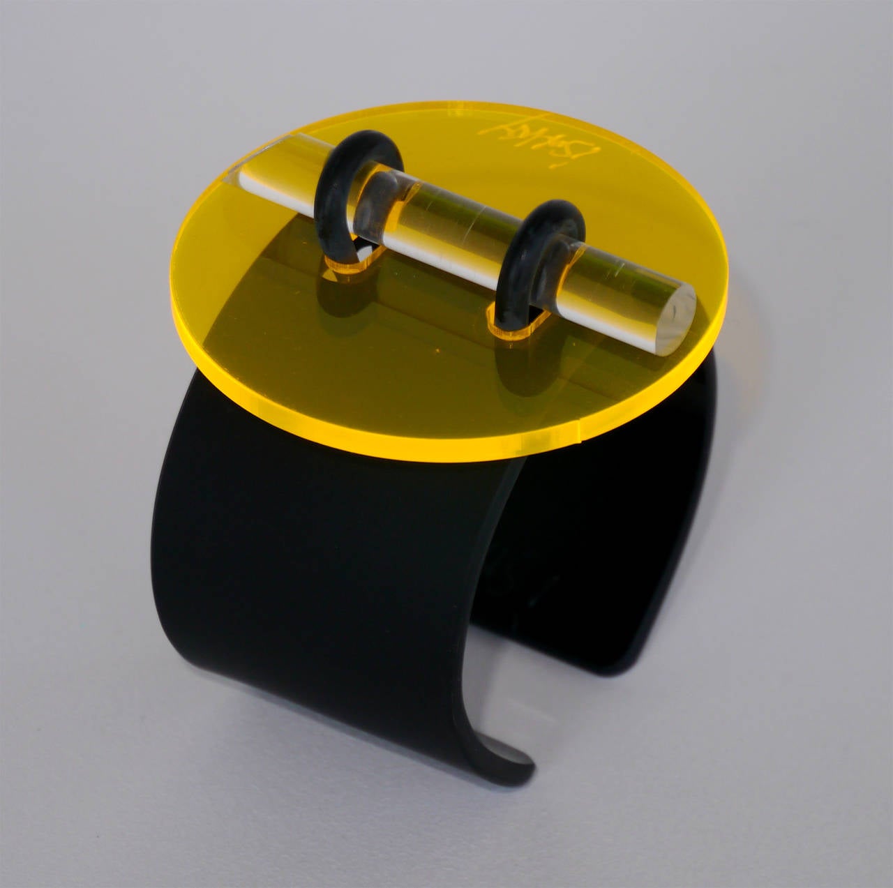 Acrylic Geometric Cuff by Isaky, Paris, 1980 For Sale