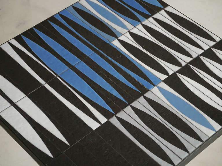 Mid-Century Modern Table basse bleue « Navettes » de Roger Capron - Vallauris, France, vers 1950