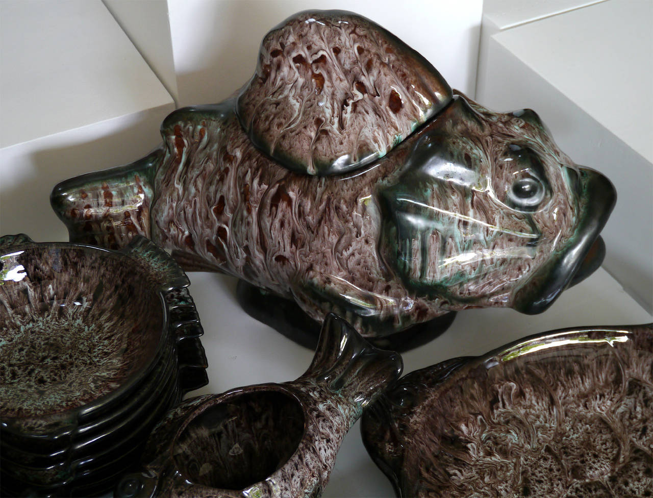 Mid-Century Modern Complete Fish Service by Marius Giuge, Vallauris, circa 1950 For Sale