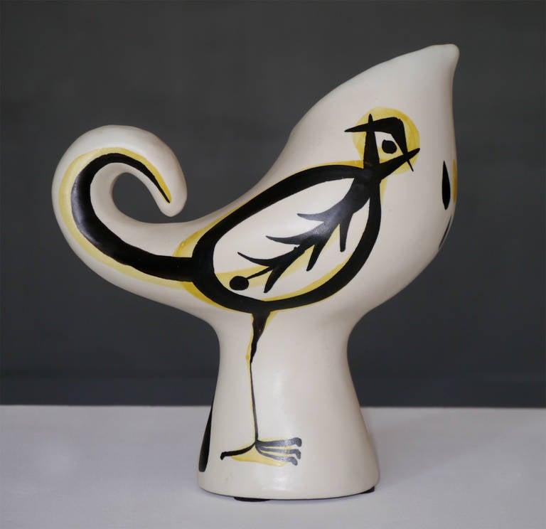 Rare zoomorphic piece.

Matte glazes on white faience.

Signed by the artist on the base.

We are known for our expertise in Roger Capron's Artworks, you are invited to consult regularly and directly our storefront on 1stdibs.