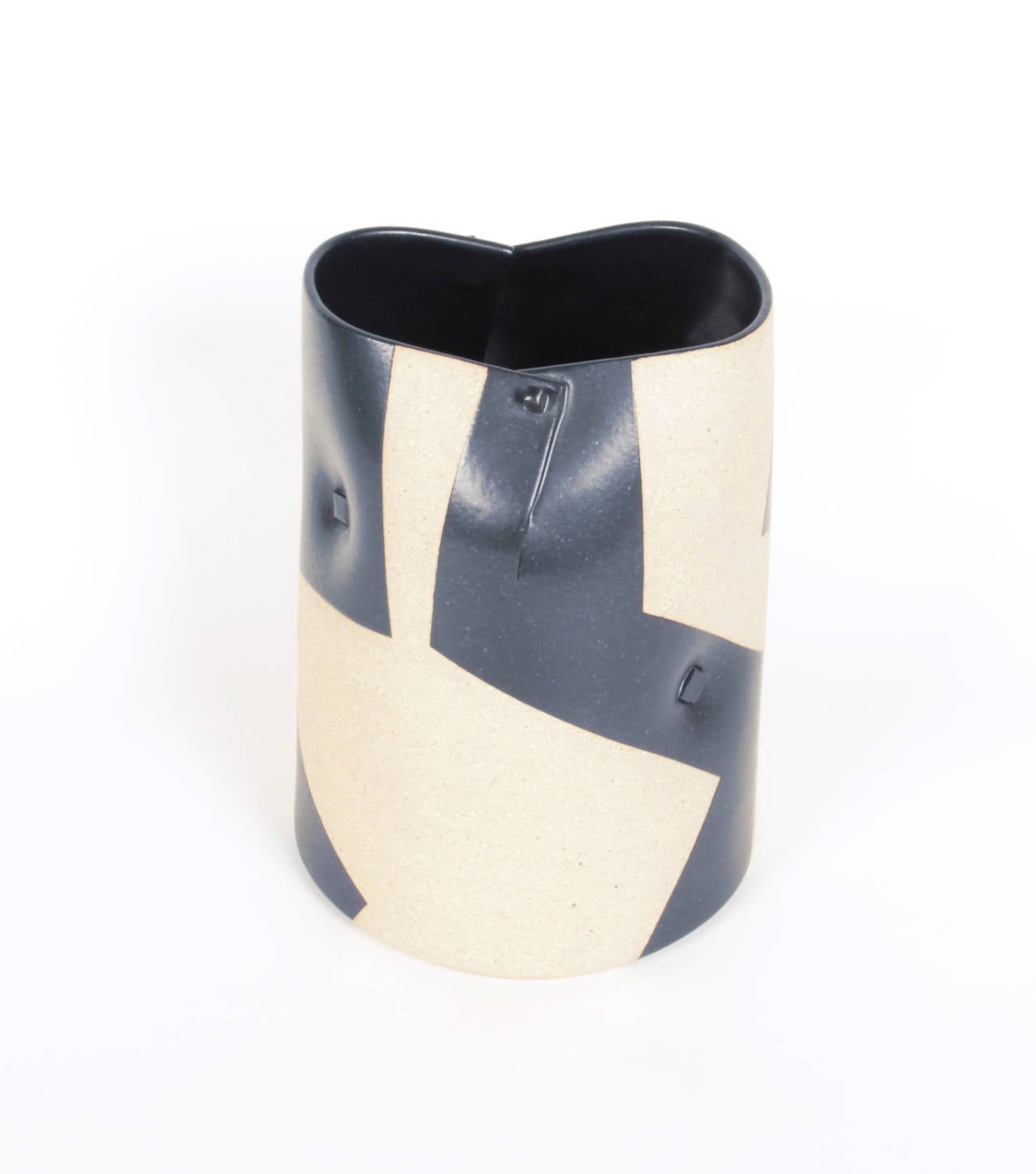 Gustavo Perez, Mexican Contemporary Pottery, Ceramic Vase, 2000 For Sale 2