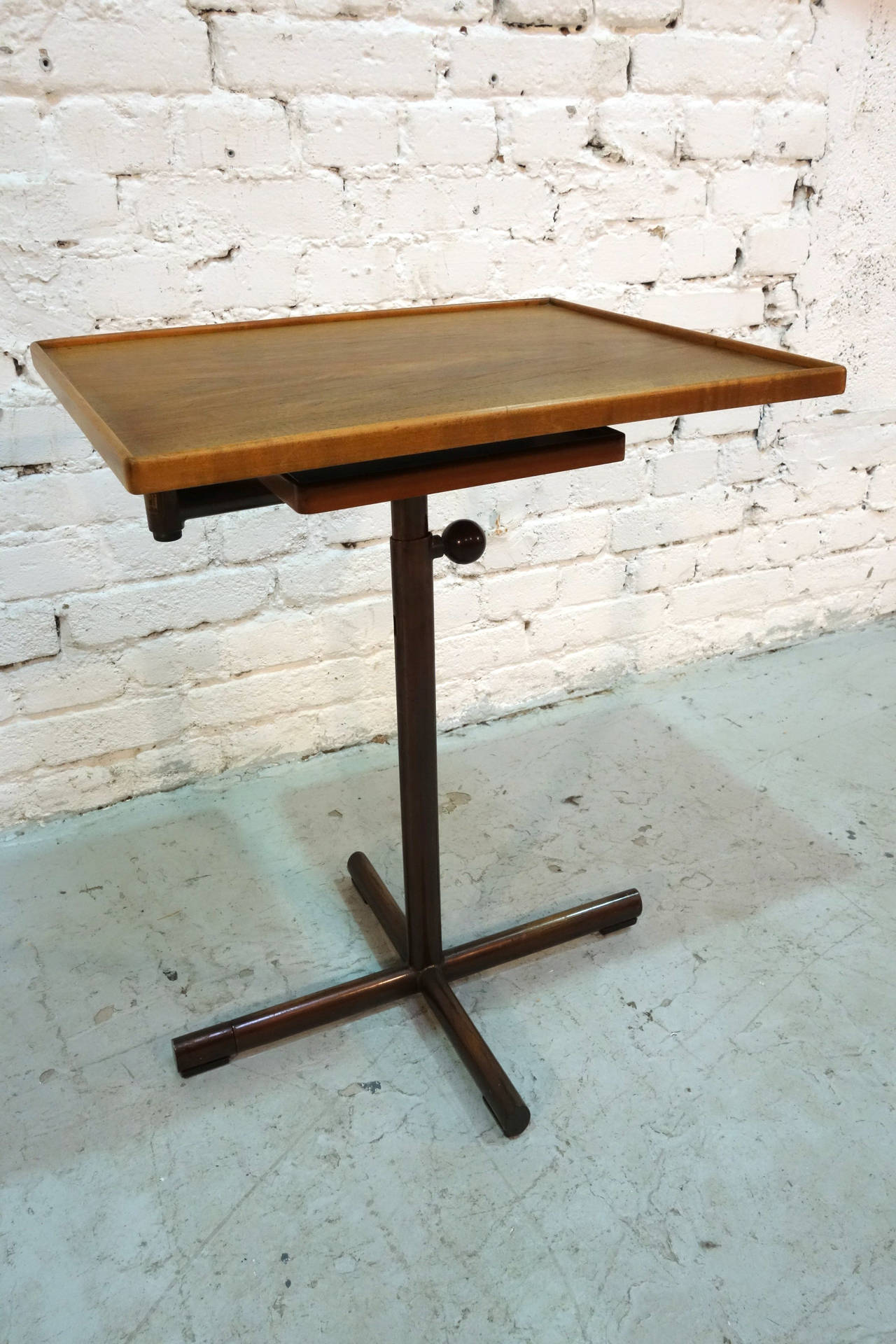 Mid-Century Modern Adjustable Table 