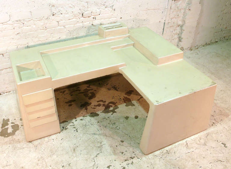 Italian Desk by Vittorio Introini for Saporiti For Sale