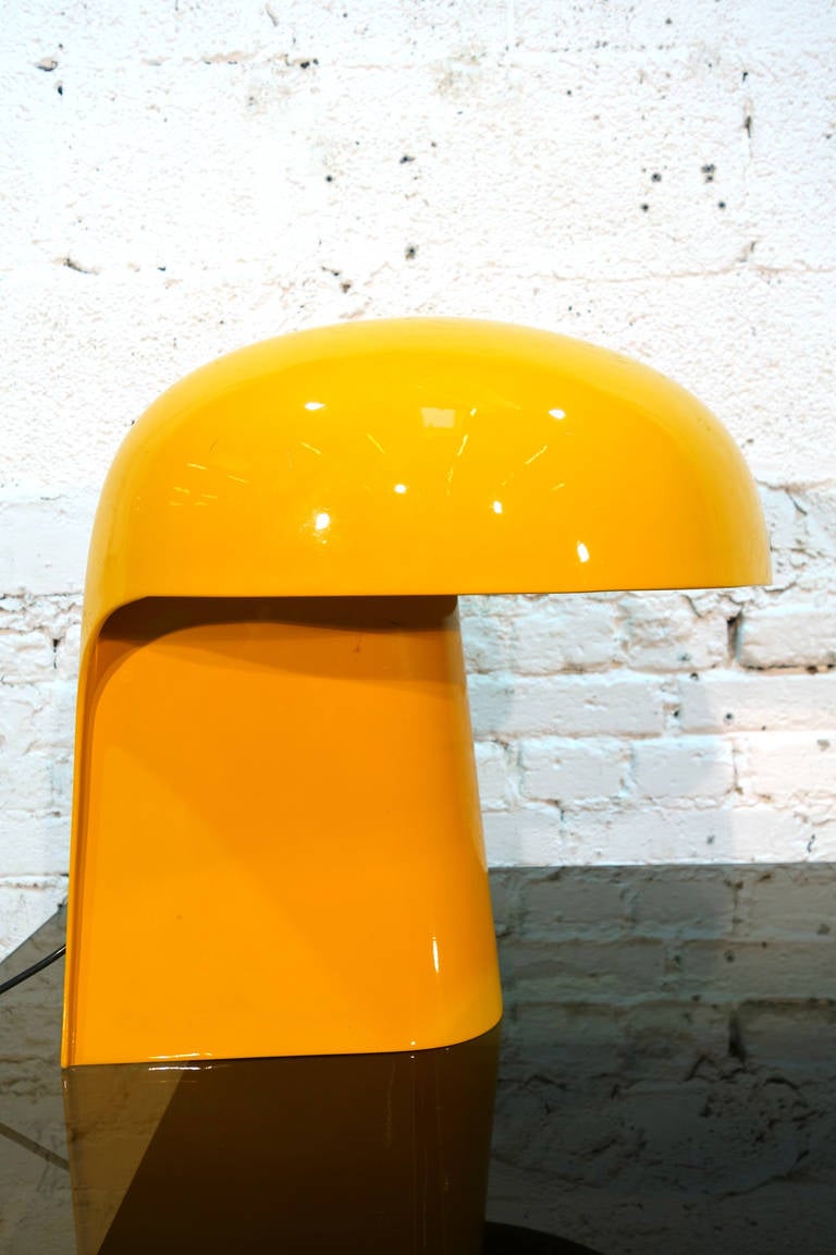 Large table lamp model 'Body' by Gerd Lange for Fehlbaum, pigmented gel coat yellow.
Tag inside.