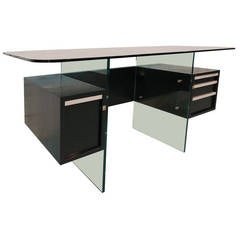 Small Desk by Xavier Marbeau Small Desk by Xavier Marbeau