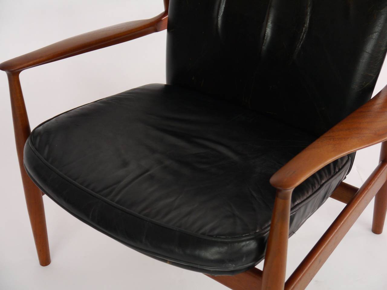 Danish Teak and Leather Lounge Chair by Finn Juhl for France and Daverkosen For Sale