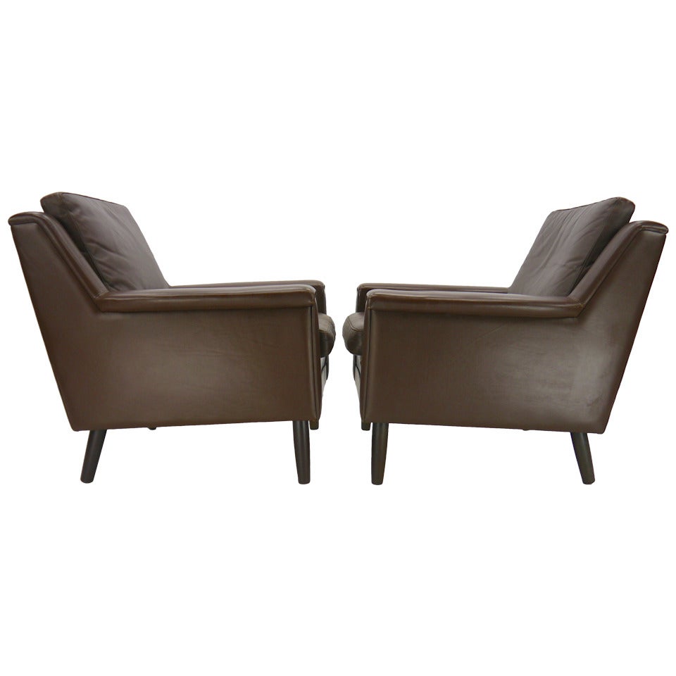 Pair Of Danish Lounge Chairs In Brown Leather For Sale