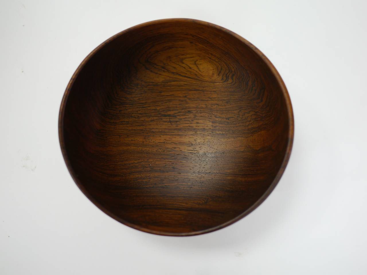Palisander Pair of Turned Danish Rosewood Bowls For Sale
