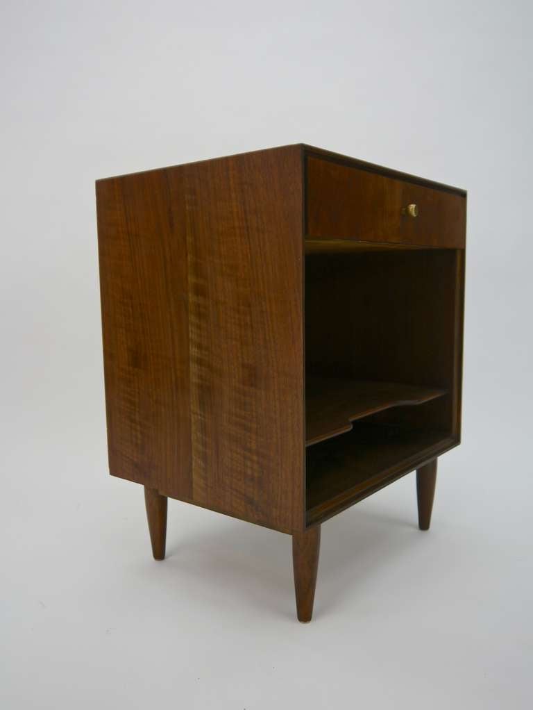 Pair of Danish Modern John Stuart nightstands at 1stdibs