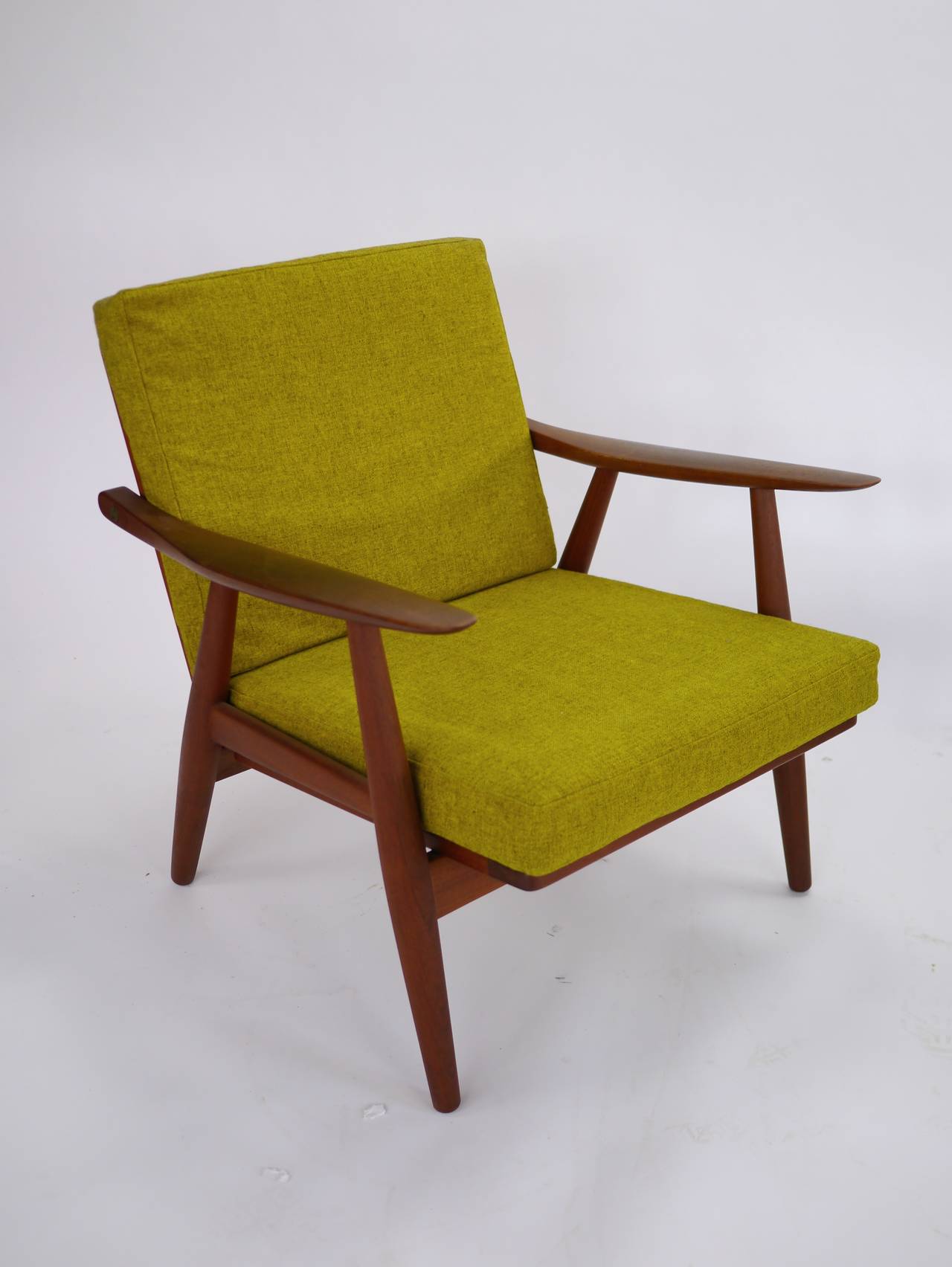 Pair GE-270 Lounge Chairs in Teak by Hans Wegner 4