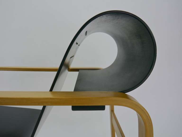 Vintage Paimio Lounge Chair by Alvar Aalto for Artek In Good Condition In Hadley, MA