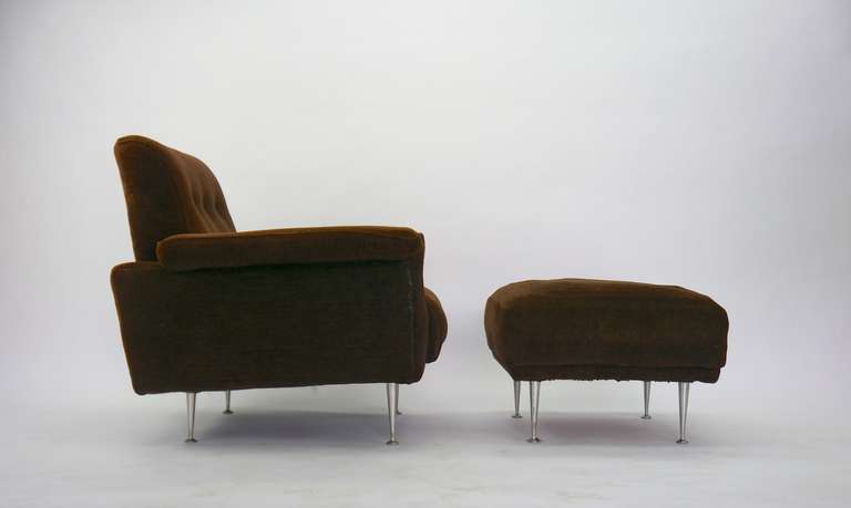Early George Nelson Thin Edge lounge chair and ottoman. While documented, this is the only known example to come to market. The more common version lacks the arm rests. Given the similarities, it seems likely this design was the forerunner to