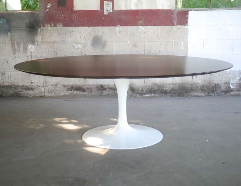 Oval Tulip Dining Table by Eero Saarinen for Knoll at 1stDibs