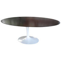 Oval Tulip Dining Table by Eero Saarinen for Knoll