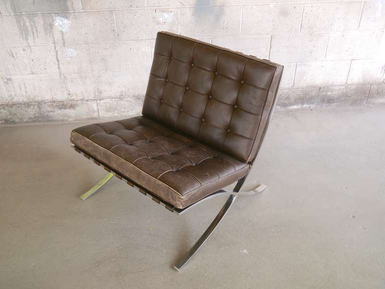 Leather Exceptional Pair of Barcelona Chairs by Mies Van Der Rohe for Knoll For Sale