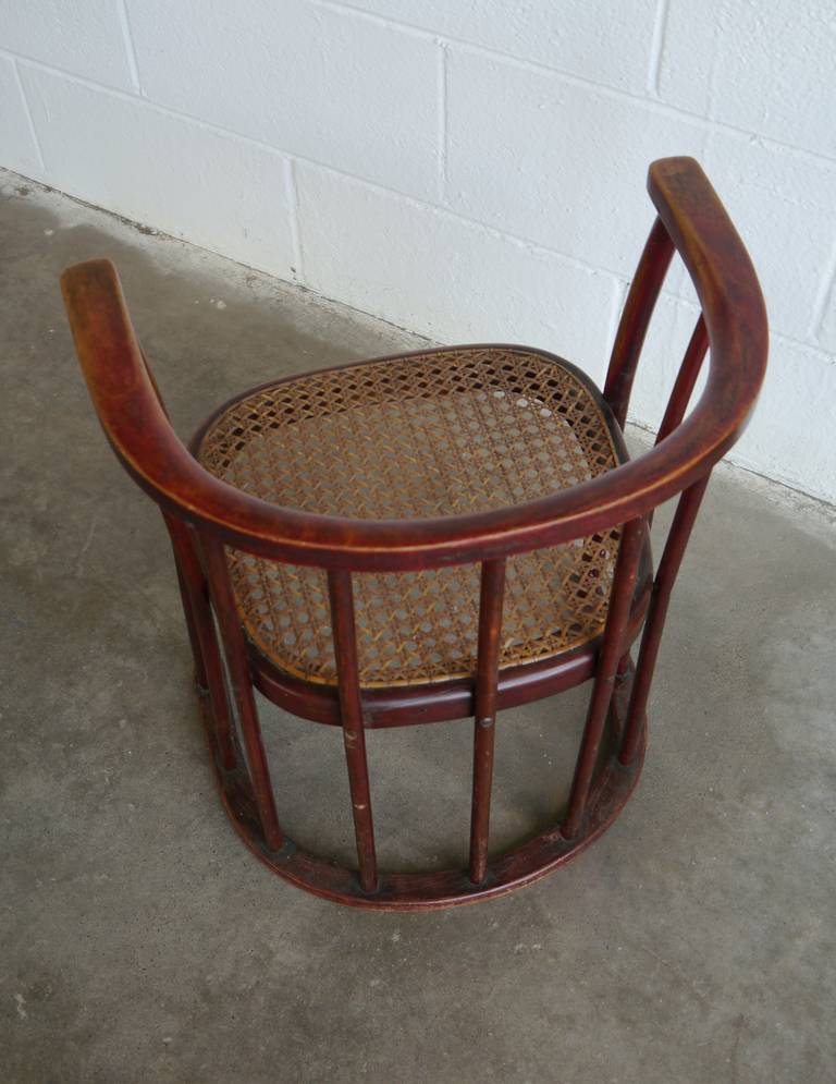 Bois Chaise d'enfant rare de Josef Hoffmann pour Thonet