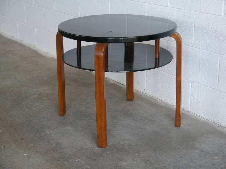 Scandinavo moderno Il primo tavolo a piani di Alvar Aalto per Finmar