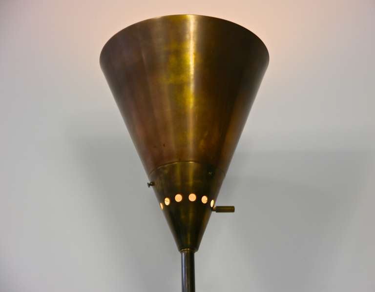 Rare Harry Weese Baldry Indirect Floor Lamp Model #13 In Brass In Good Condition In Hadley, MA