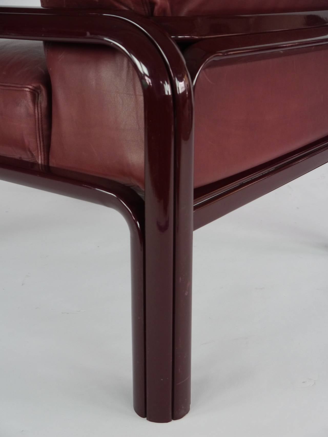 Lounge chairs in Oxblood leather by Gae Aulenti for Knoll 1