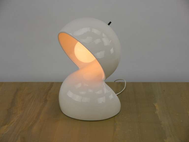 Space Age Dalu desk lamp by Vico Magistretti