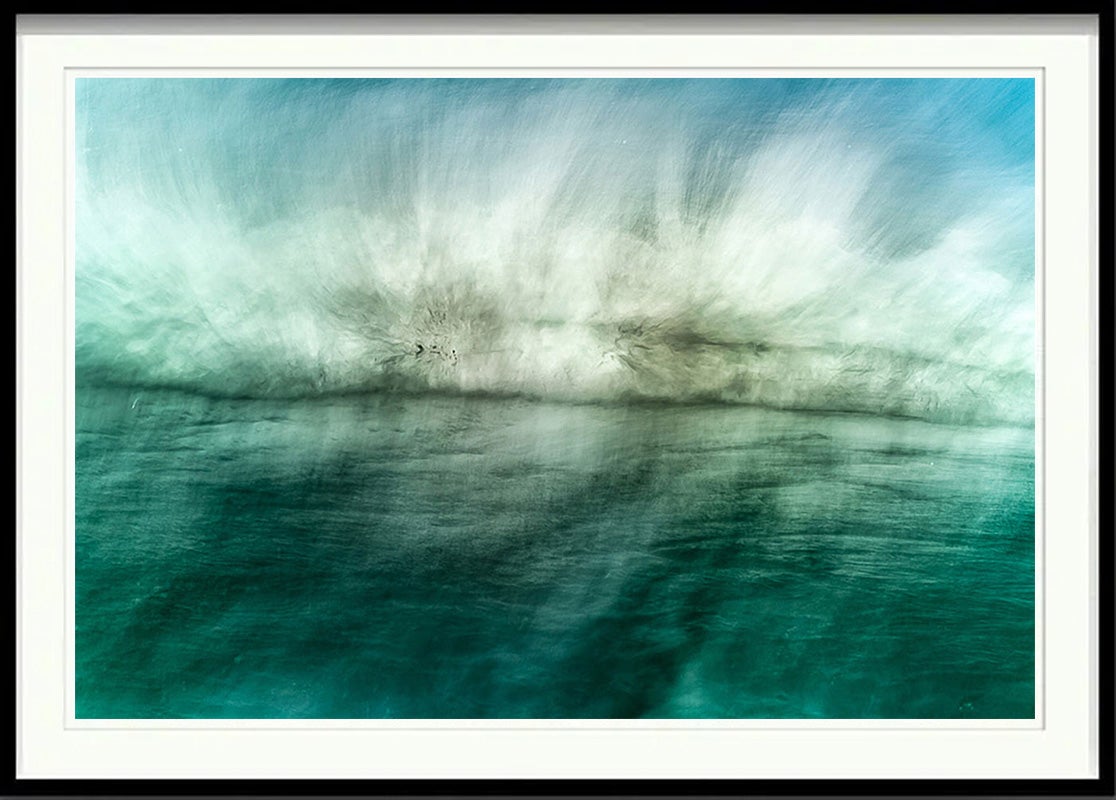 "In between 1" di Alessandro Puccinelli, 32x45 pollici, incorniciata