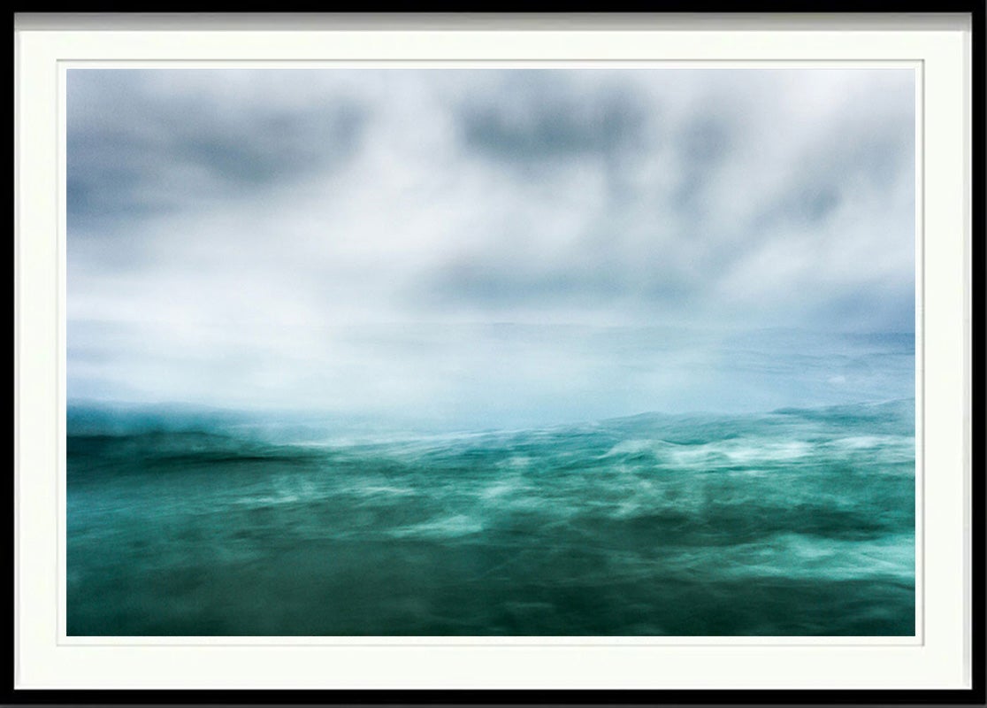 "In between 6" di Alessandro Puccinelli, 32x45 pollici, incorniciata