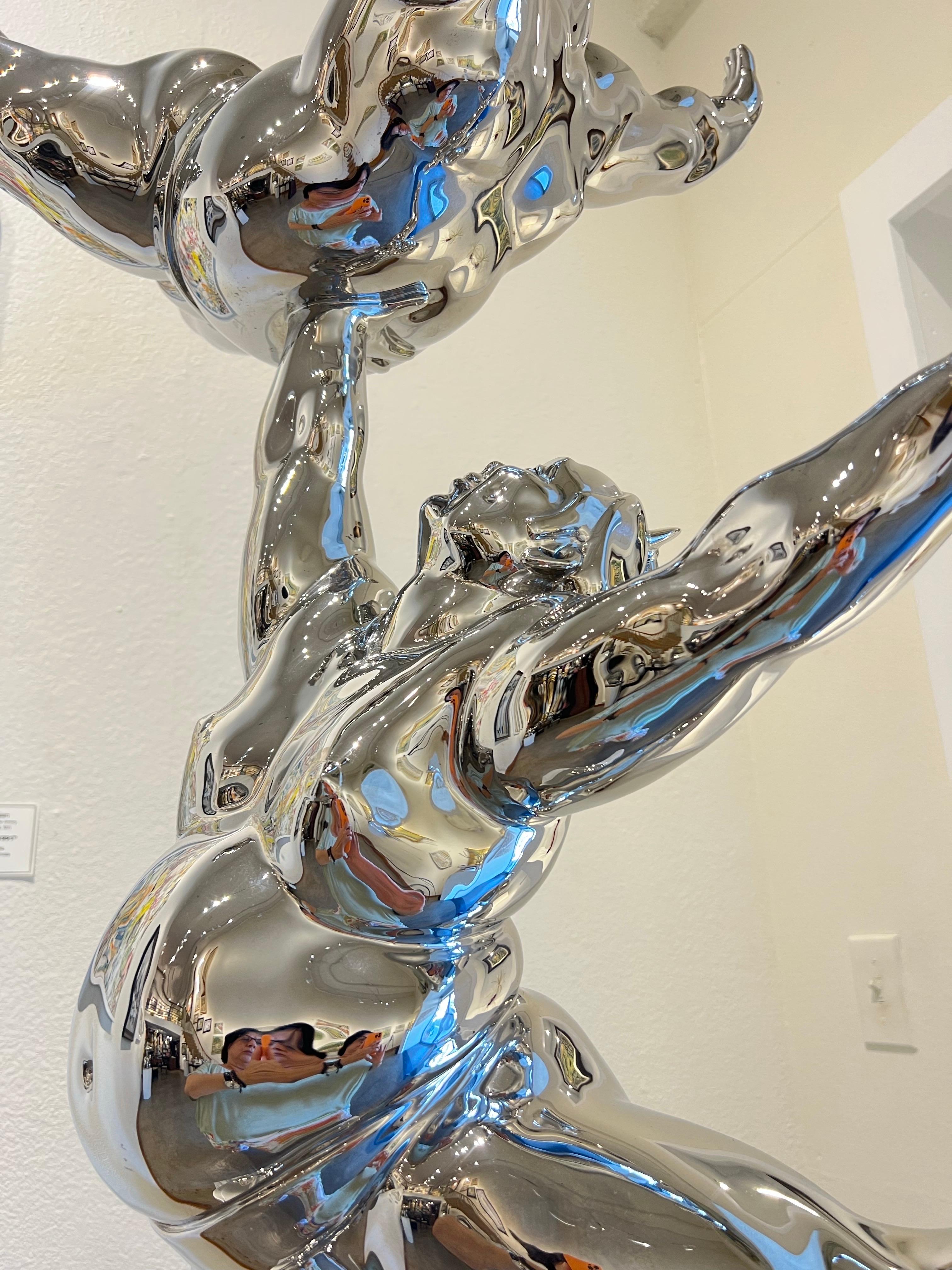Contemporary sculpture of Celebration, Irina Daylene. For Sale 5