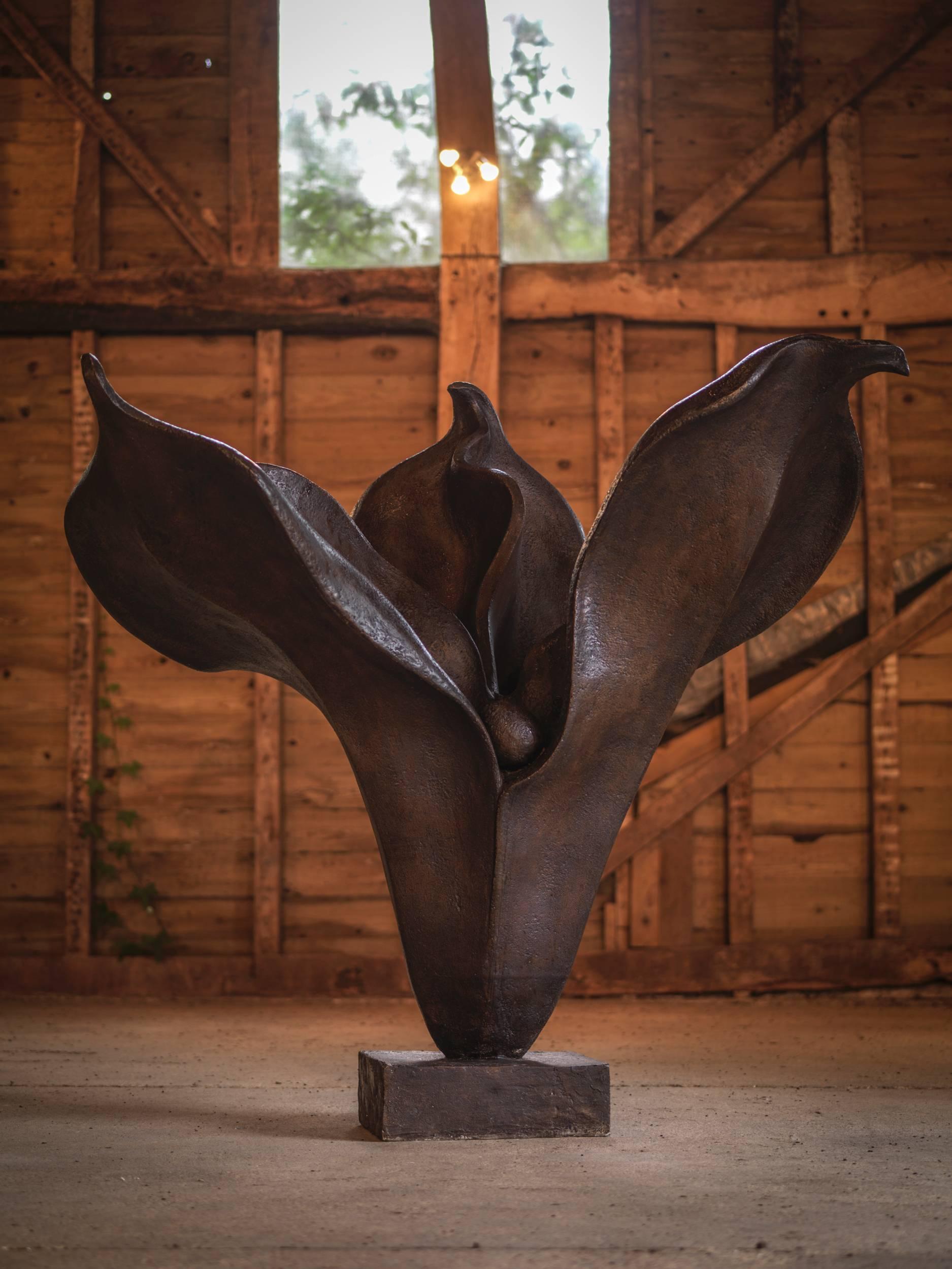 Keeper of the Place - monumental garden sculpture by Anne Curry MRBS For Sale 2