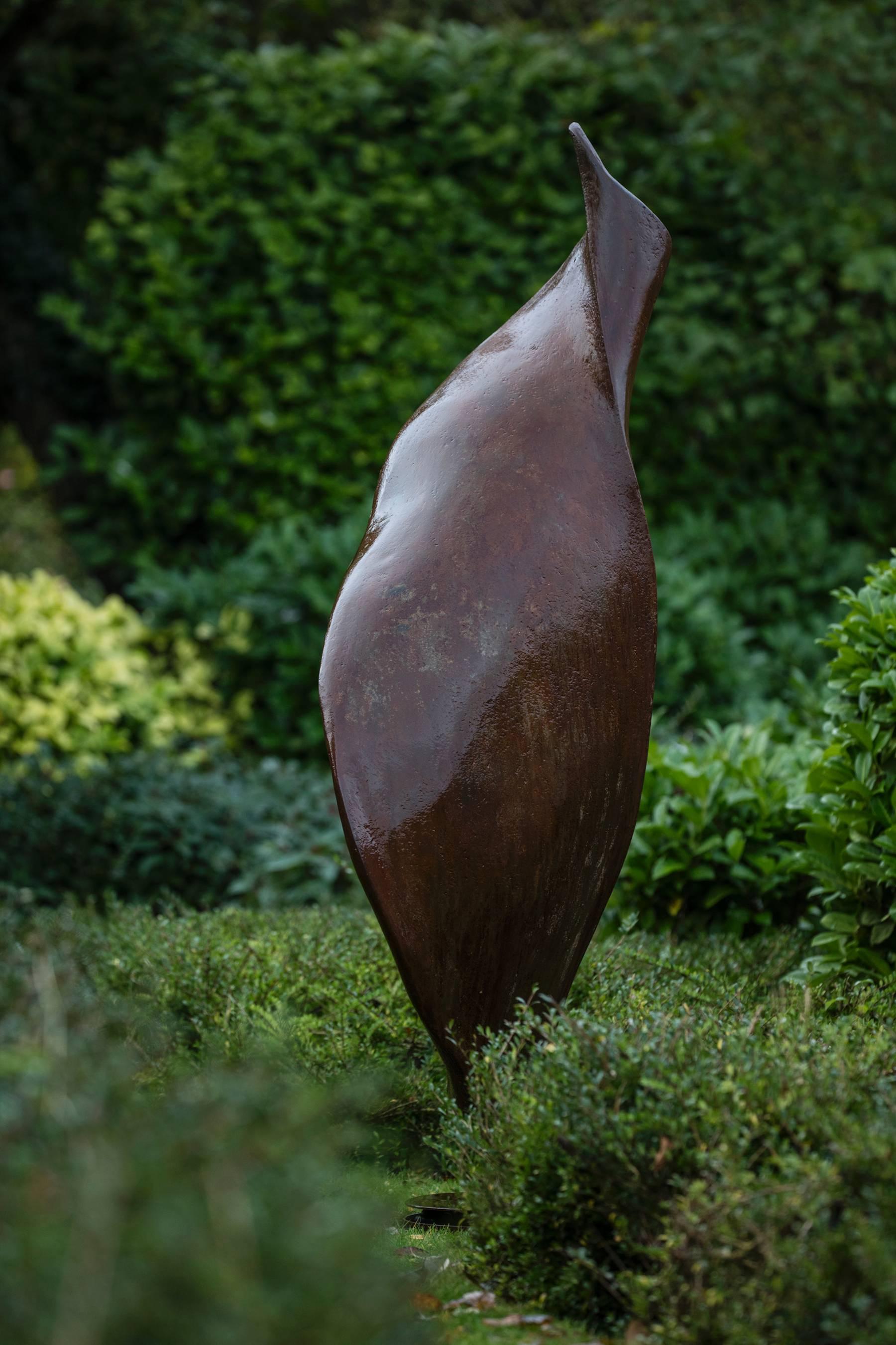 Wind Dancer - a turning piece (artists work displayed in Royal Enclosure, Ascot) - Black Still-Life Sculpture by Anne Curry