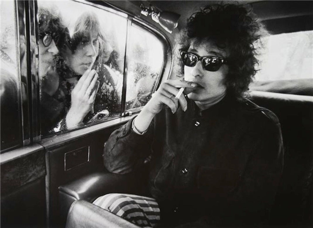 Barry Feinstein Portrait Photograph - Bob Dylan, London