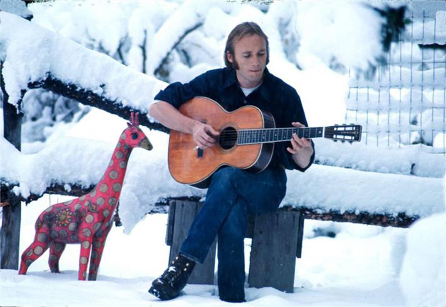 Henry Diltz Portrait Photograph - Stephen Stills, CO