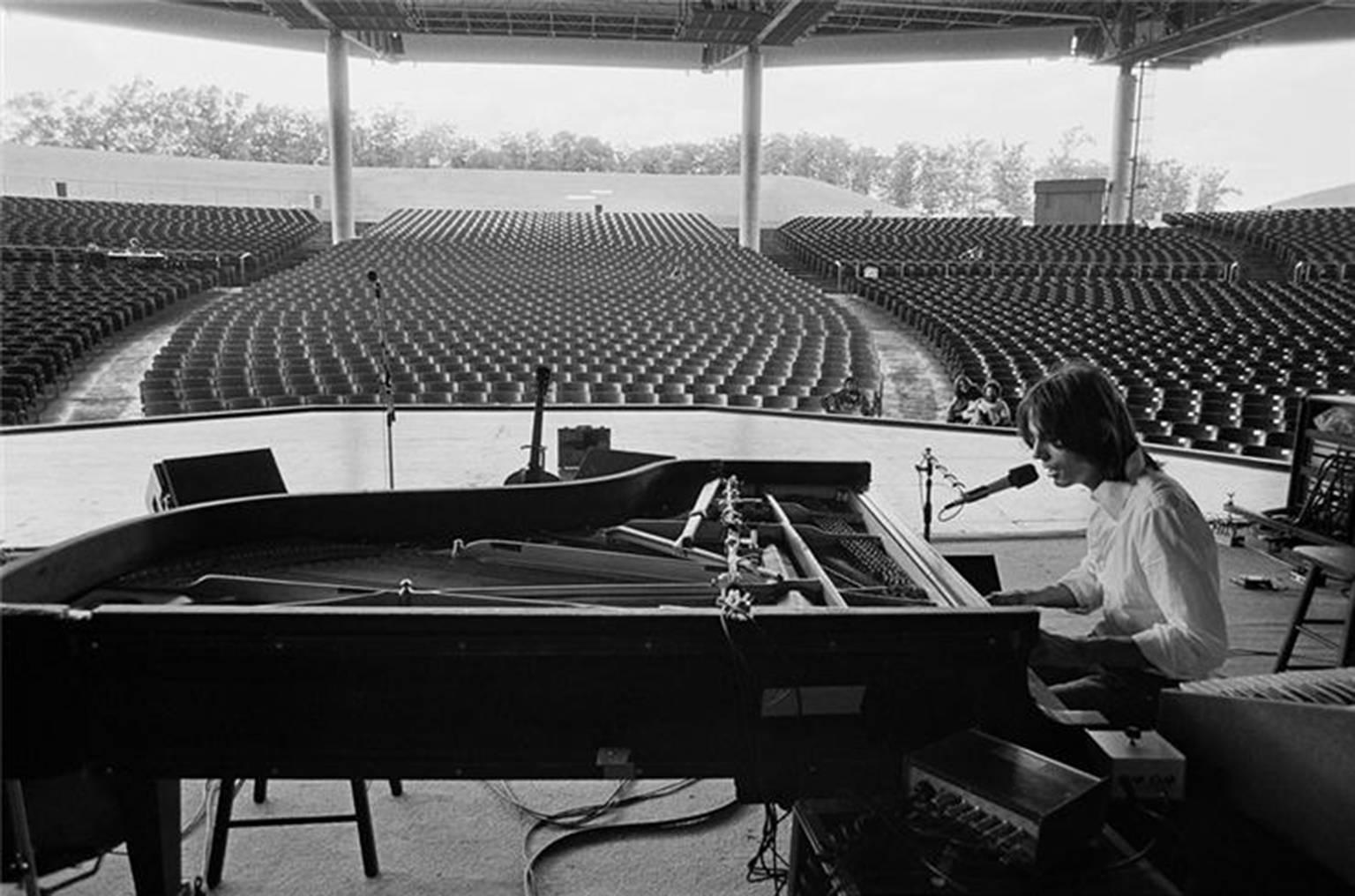 Joel Bernstein Black and White Photograph - Jackson Browne, 1977