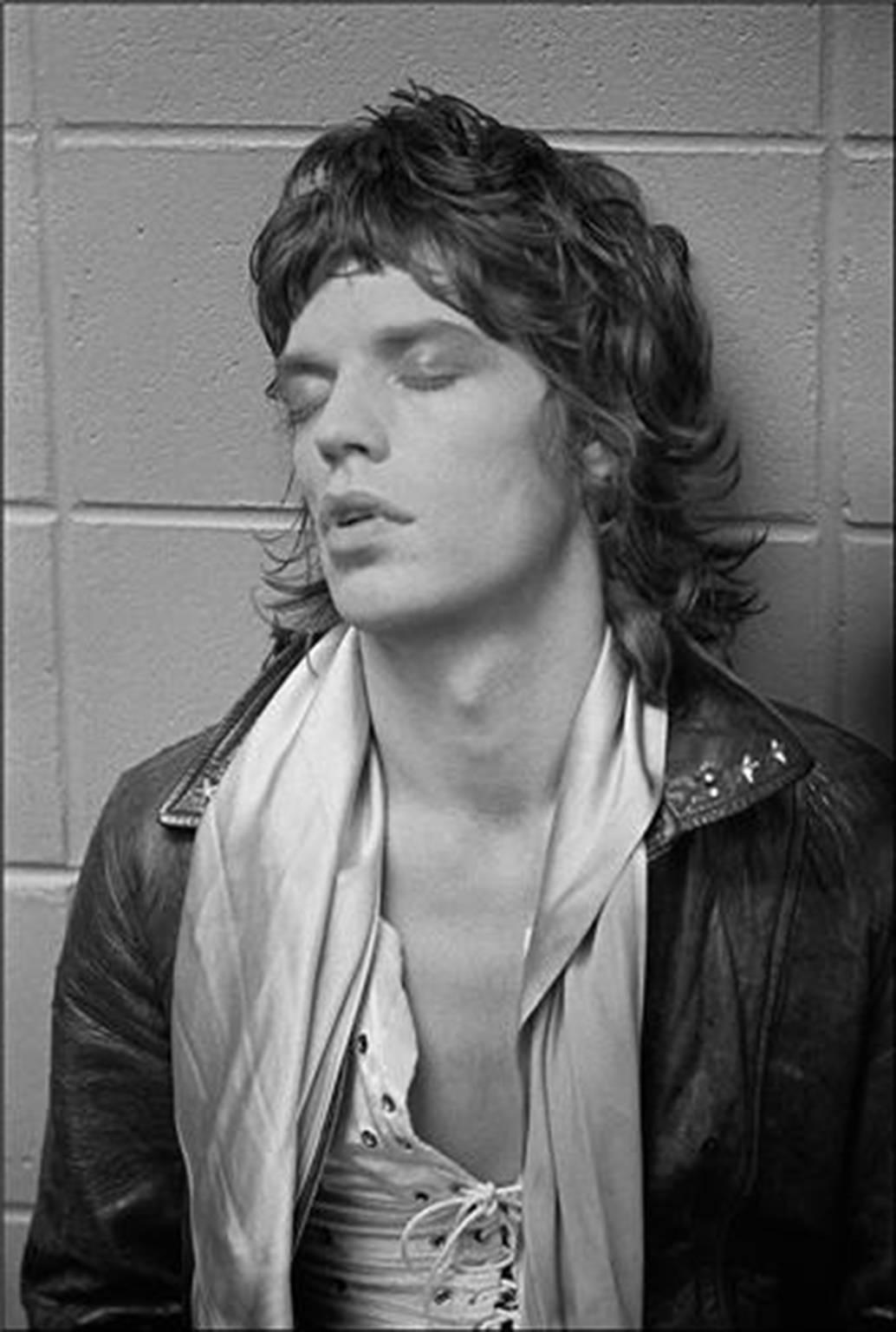 Ethan Russell Black and White Photograph - Mick Jagger, 1972
