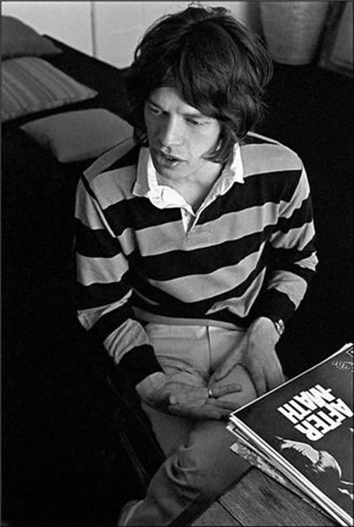 Ethan Russell Black and White Photograph - Mick Jagger, London, England 1968