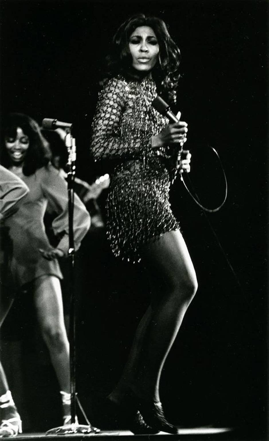 Jerry de Wilde Black and White Photograph – Tina Turner, Los Angeles, Kalifornien, 1972