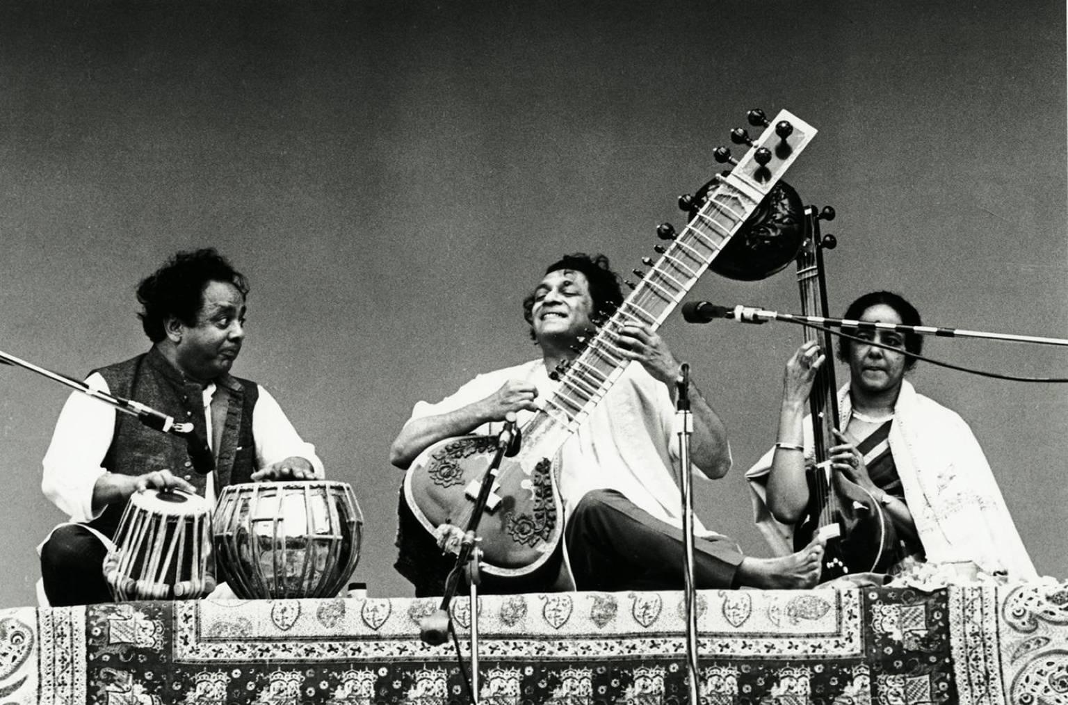 Jerry de Wilde Black and White Photograph - Ravi Shankar, Monterey Pop, CA 1967