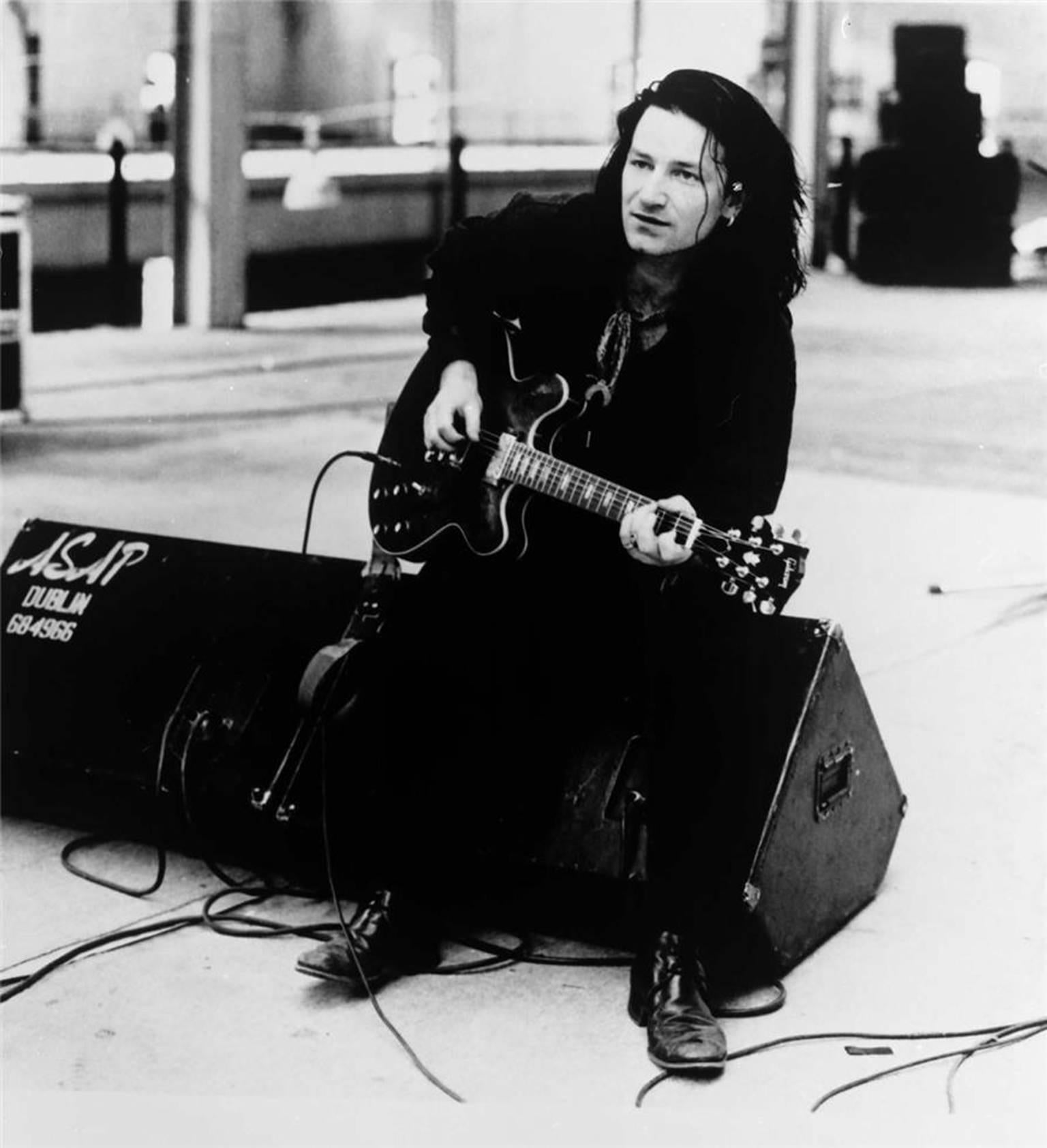 Colm Henry Black and White Photograph – Bono, U2, 1988