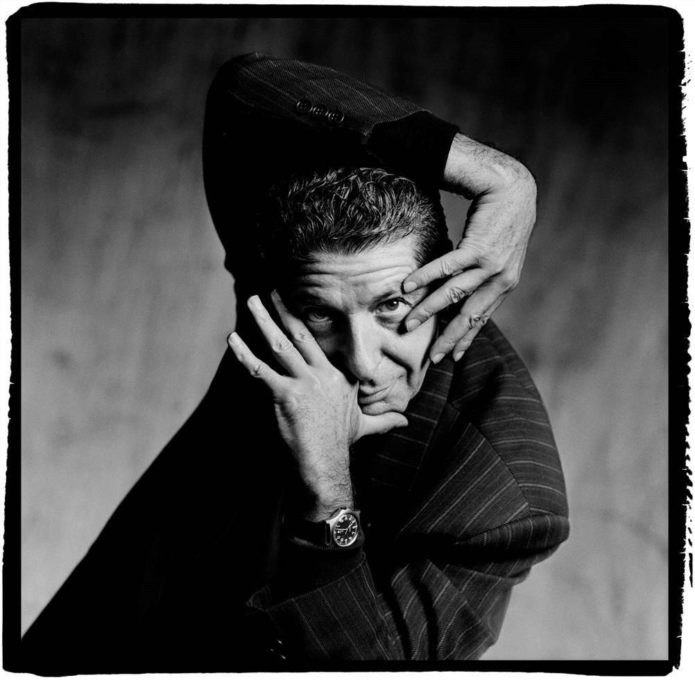 Guido Harari Black and White Photograph - Leonard Cohen, Milano, 1989