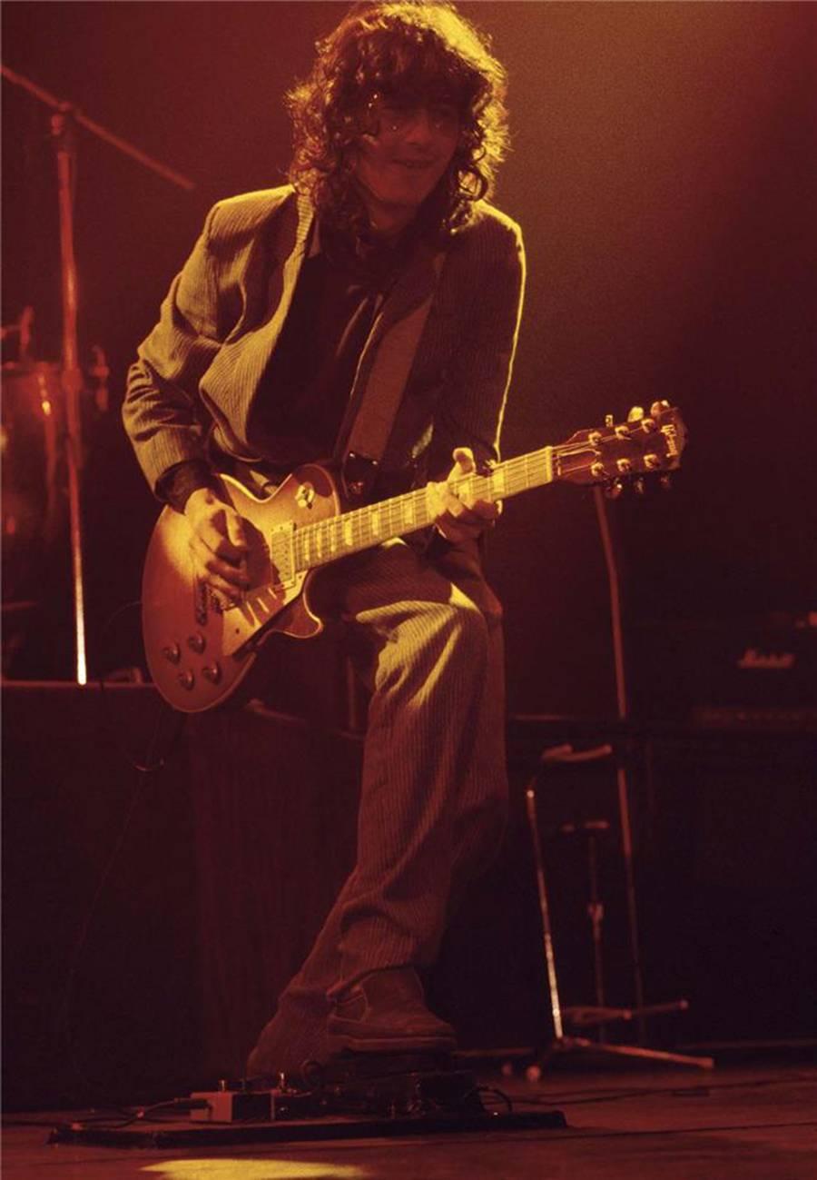 Guido Harari Color Photograph - Jimmy Page, Led Zeppelin, Zurich, 1980