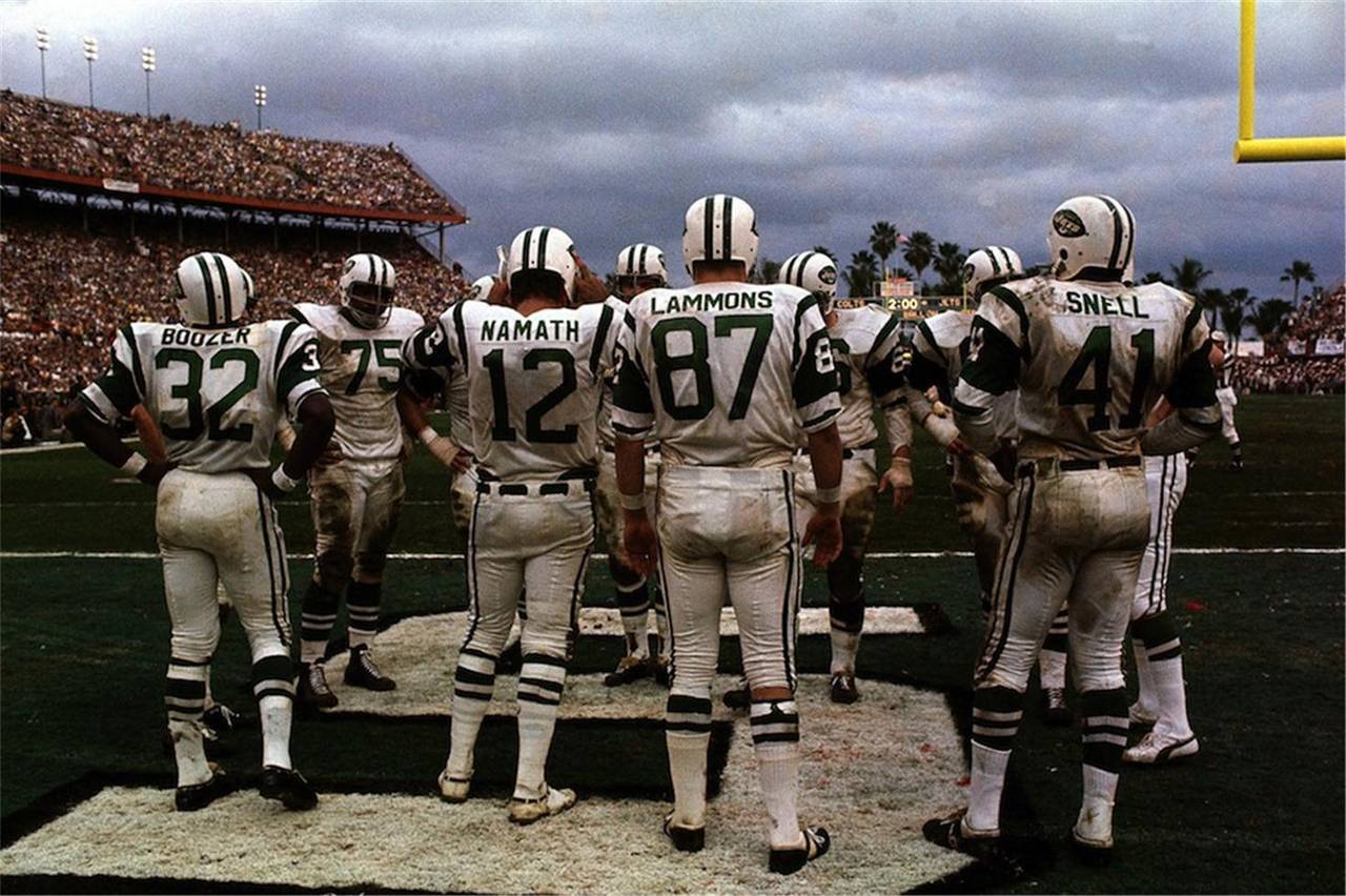 Neil Leifer Color Photograph - New York Jets vs Baltimore Colts, Super Bowl III